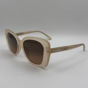 CHANEL Beige Sunglasses